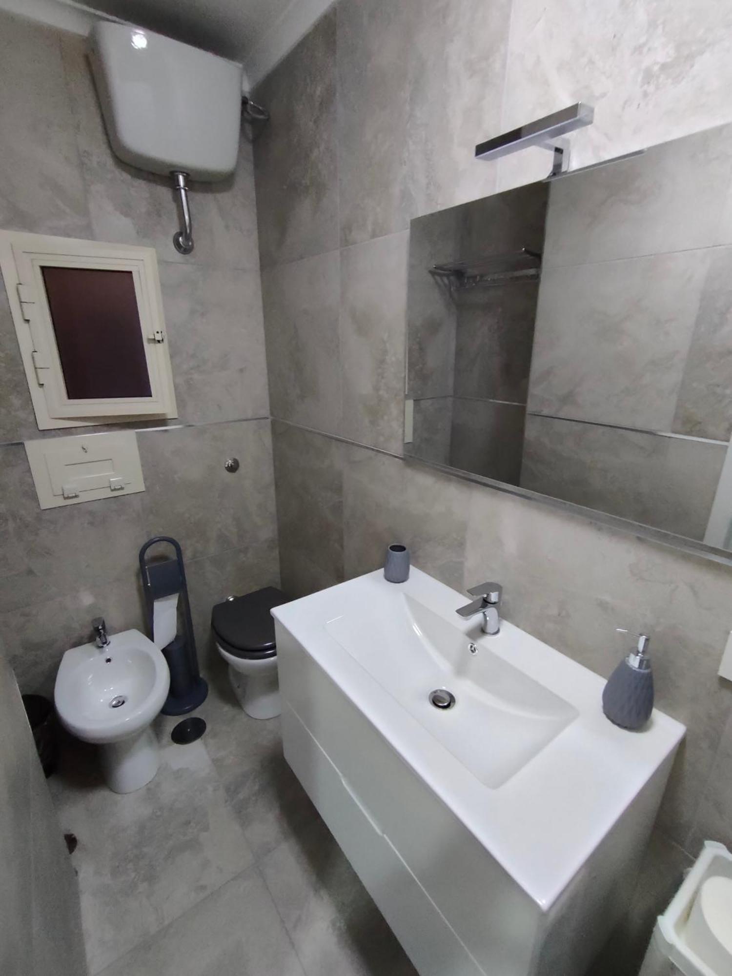 דירות Mary House Napoli Centro מראה חיצוני תמונה